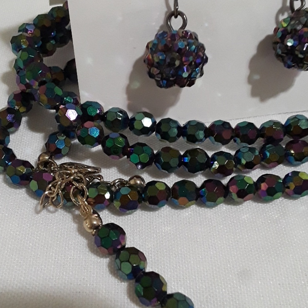 Mystic Beaded necklace and earrings